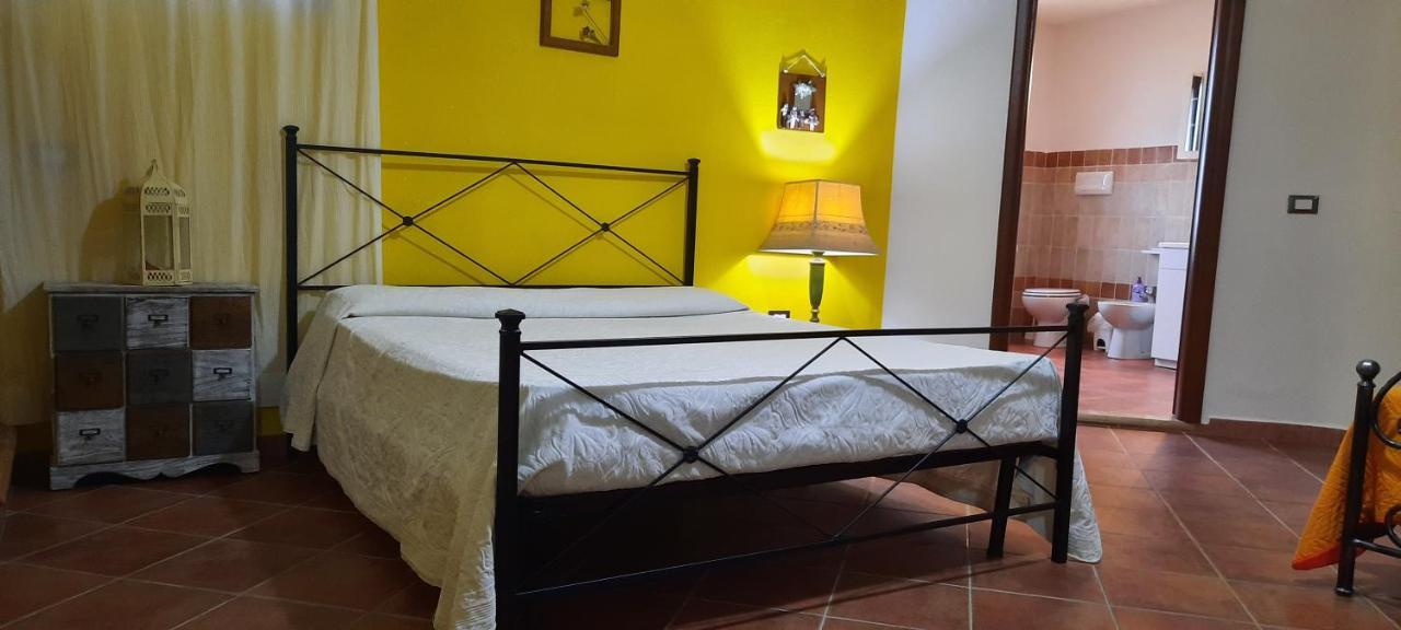 Studio Seminterrato Villa Armonia Iun:P2030 Orosei Luaran gambar